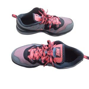 Nike Dual Fusion Trail Running Shoe size 10 Pre-owned good condition